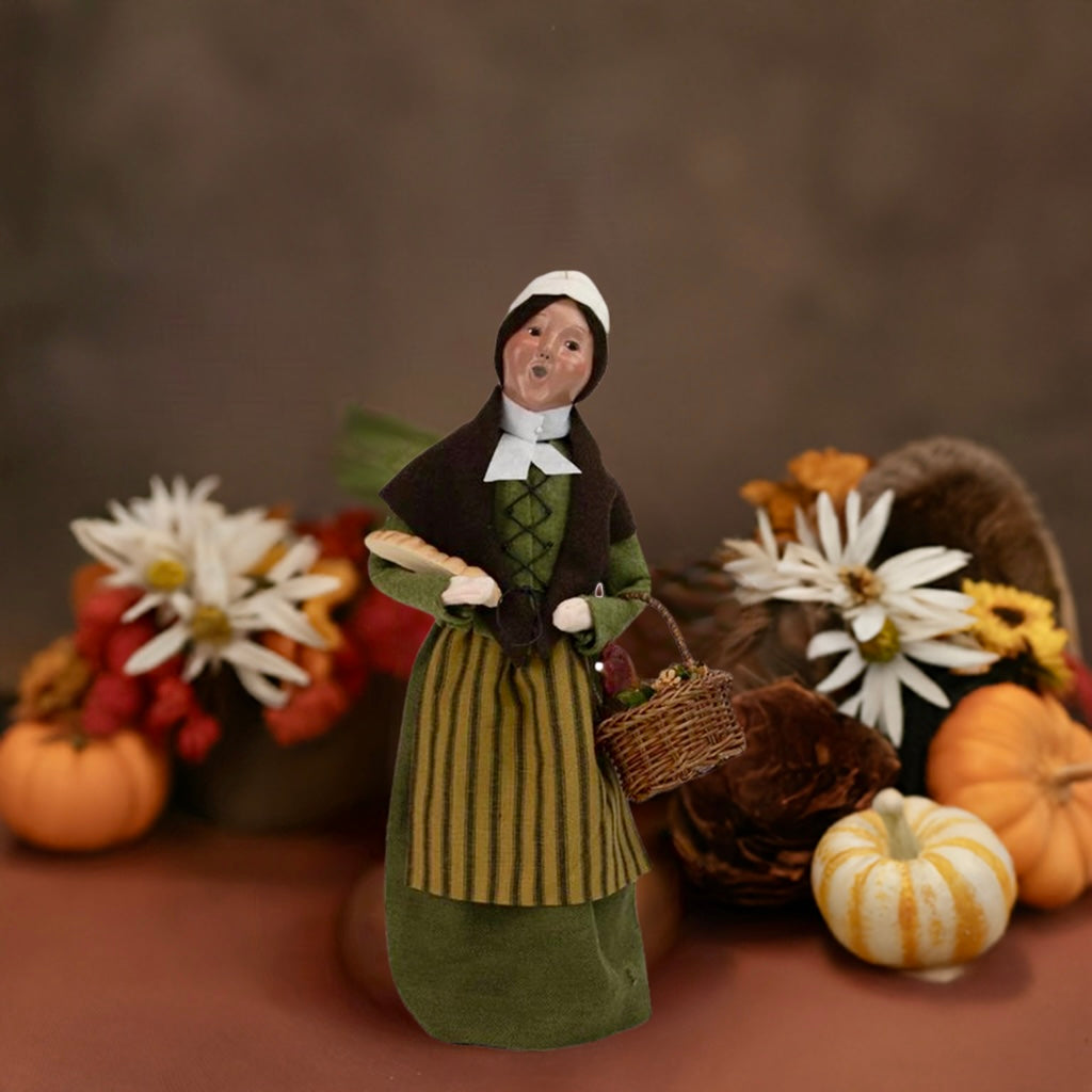 Byers' Choice Pilgrim Women