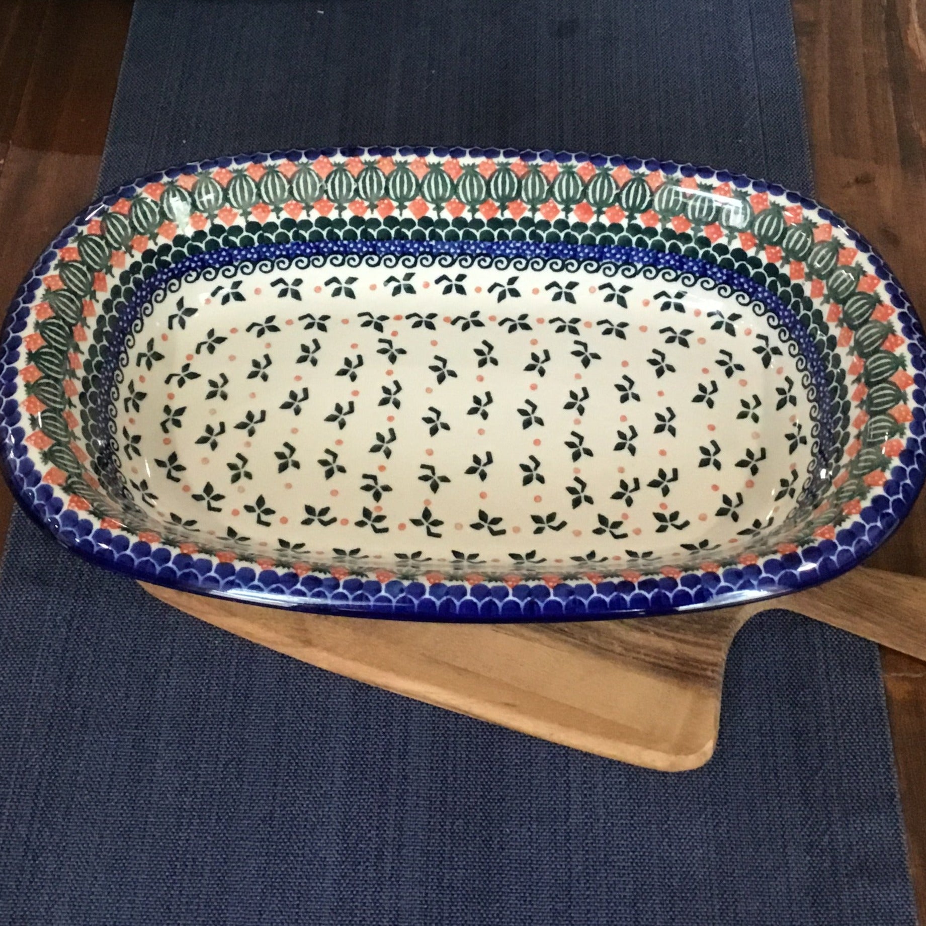 Polish Pottery Signature Oval Rolled Lip Baker