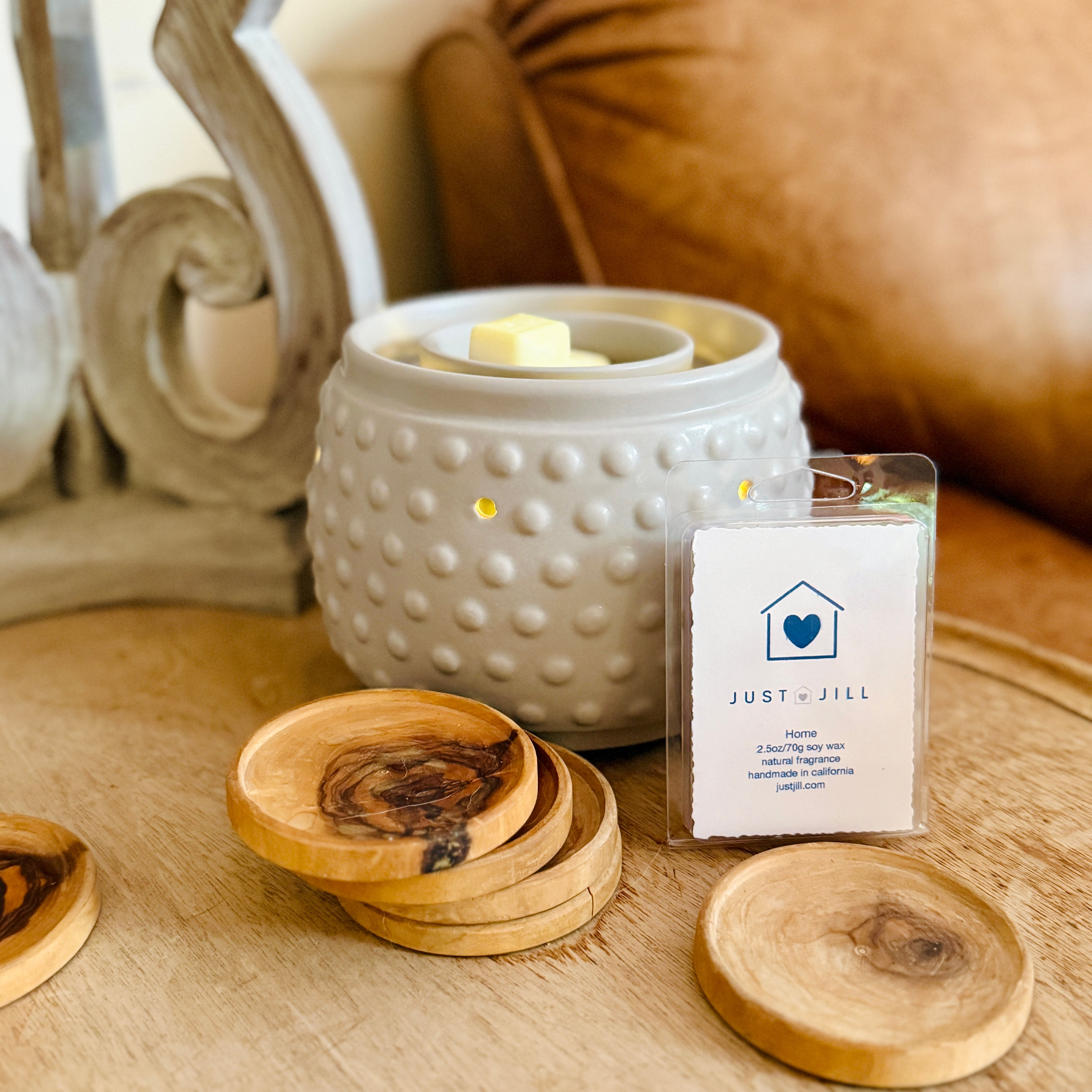 Candle Warmers Hobnail Illuminiare Fan Wax Warmer With   Wax Melts