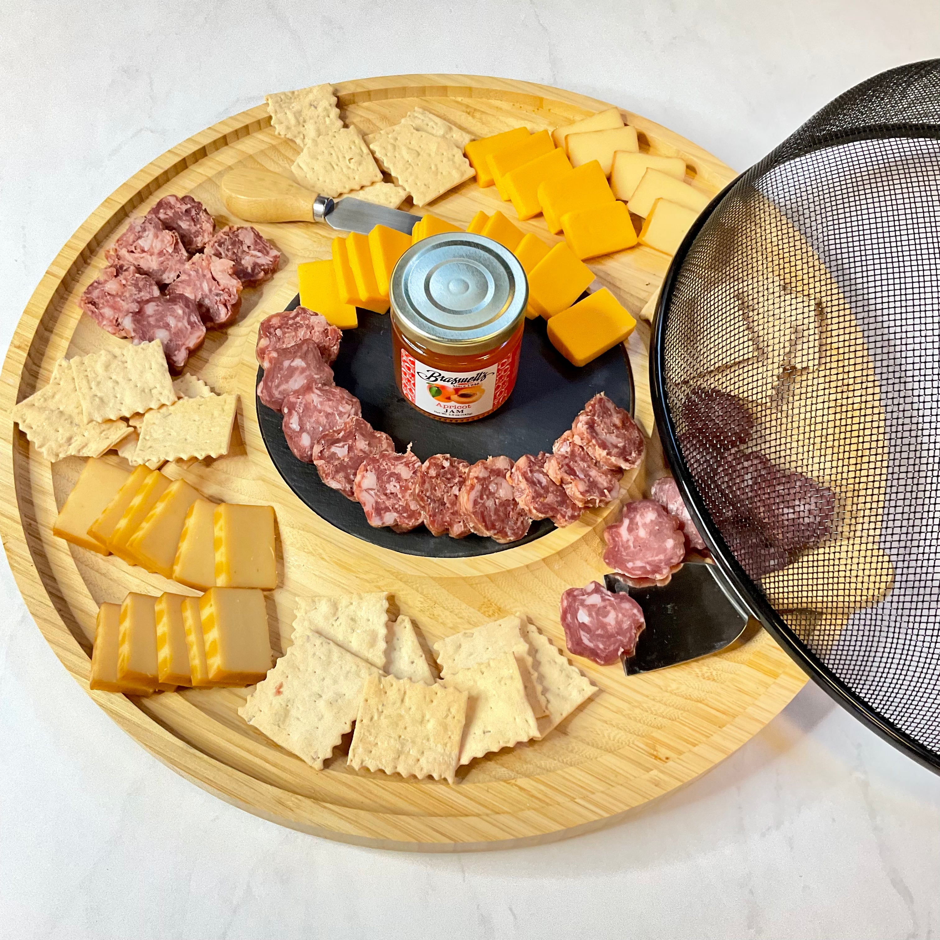 Sergio¡¯s Round Serving Board with Charcuterie Fixings