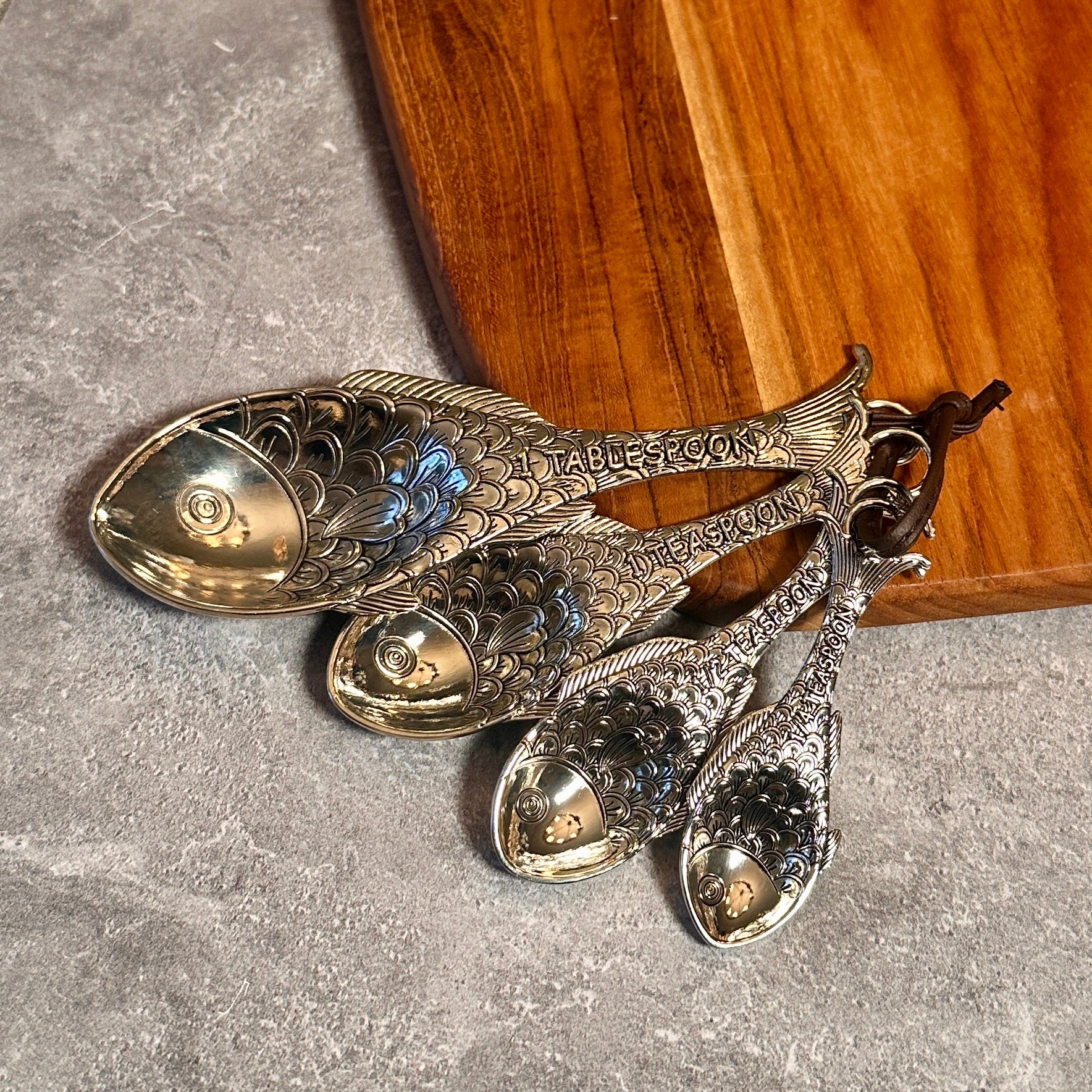 Choice of Set of 4 Measuring Spoons for