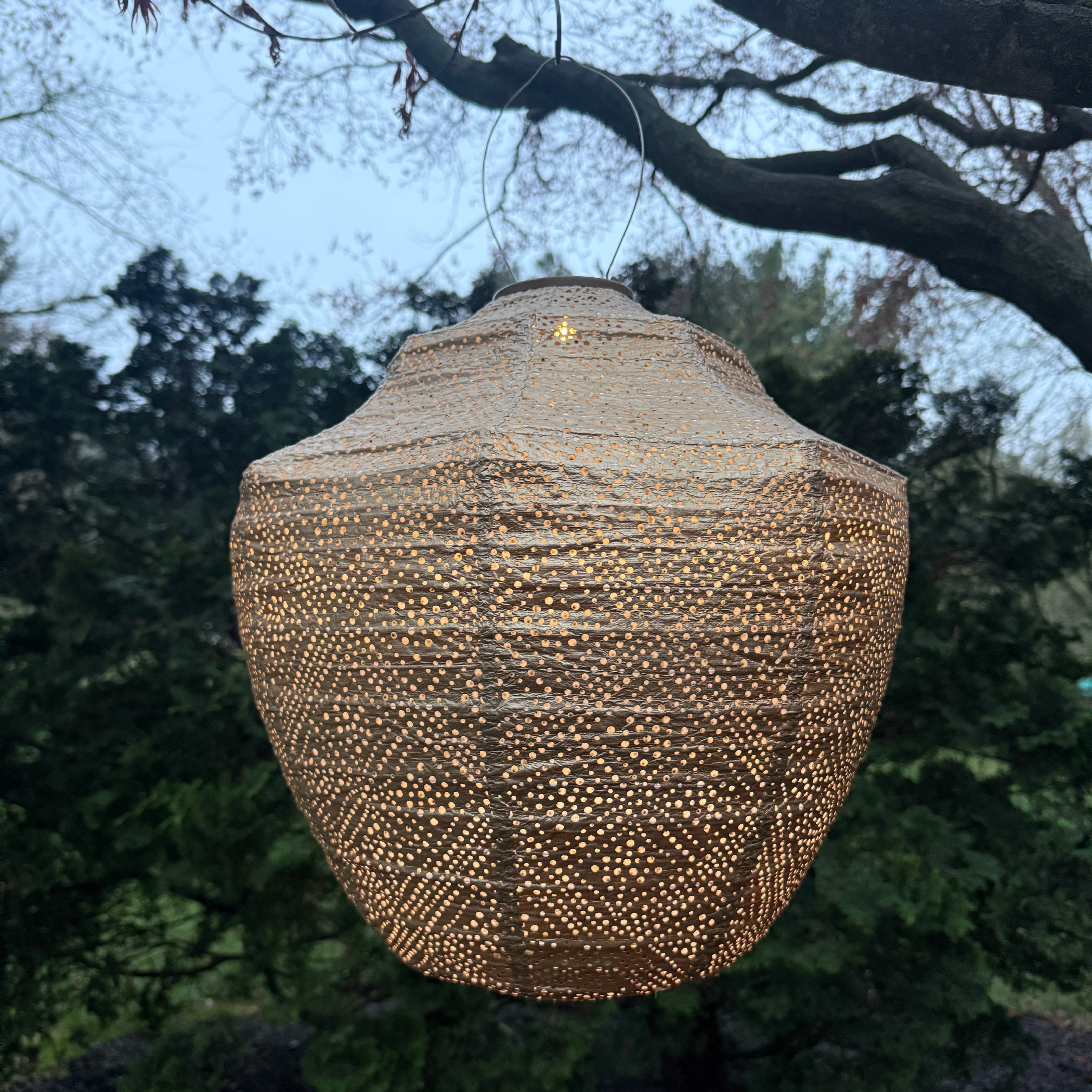 New Edition LUMIZ Battery Powered LED Crown Shape Lantern