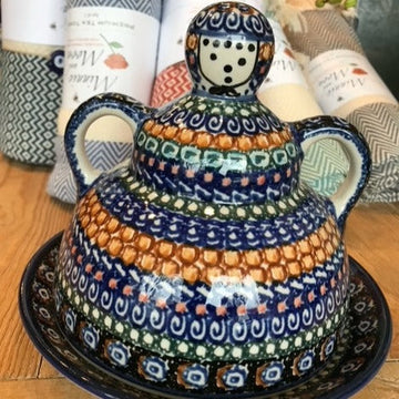 Polish Pottery Signature Large Cheese Lady-Artist Anna Pasierbiewicz